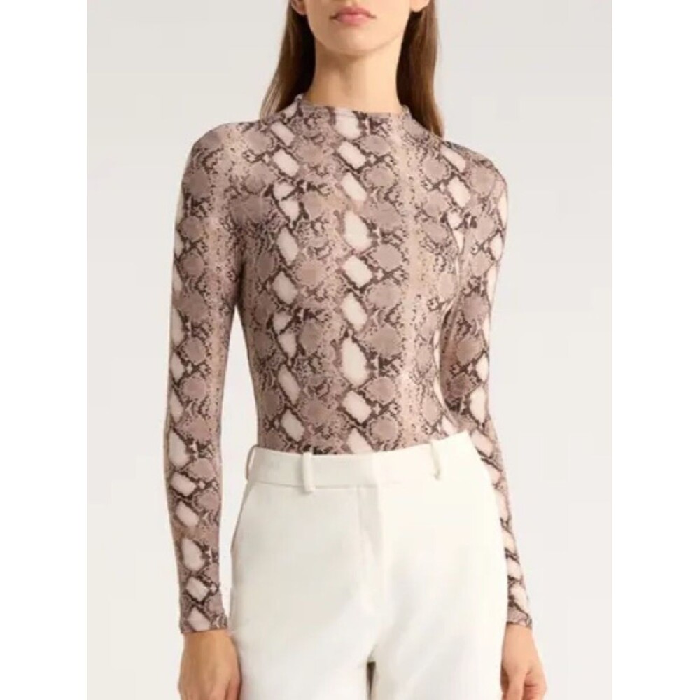 Naked wardrobe Snake-Print Long-Sleeve Mock Neck crop Top in Taupe size Small